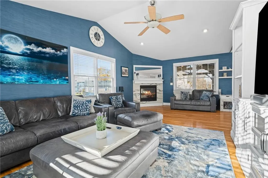 41 Wuddall Avenue Warwick RI 02889