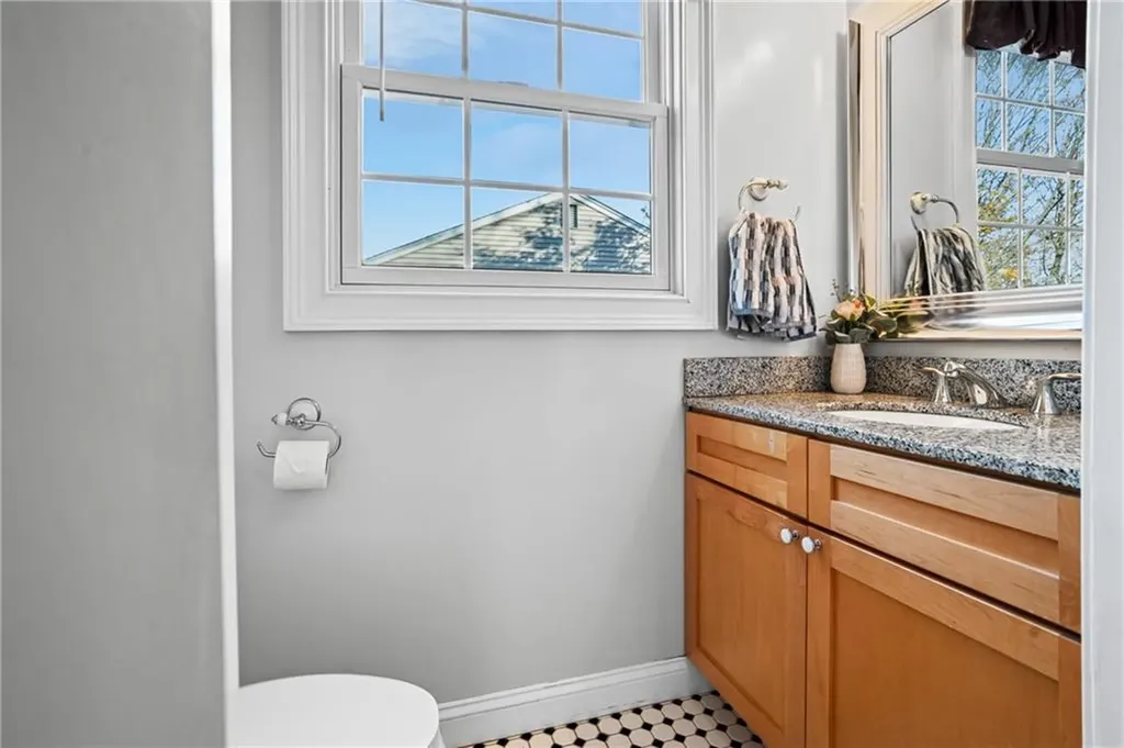 41 Wuddall Avenue Warwick RI 02889