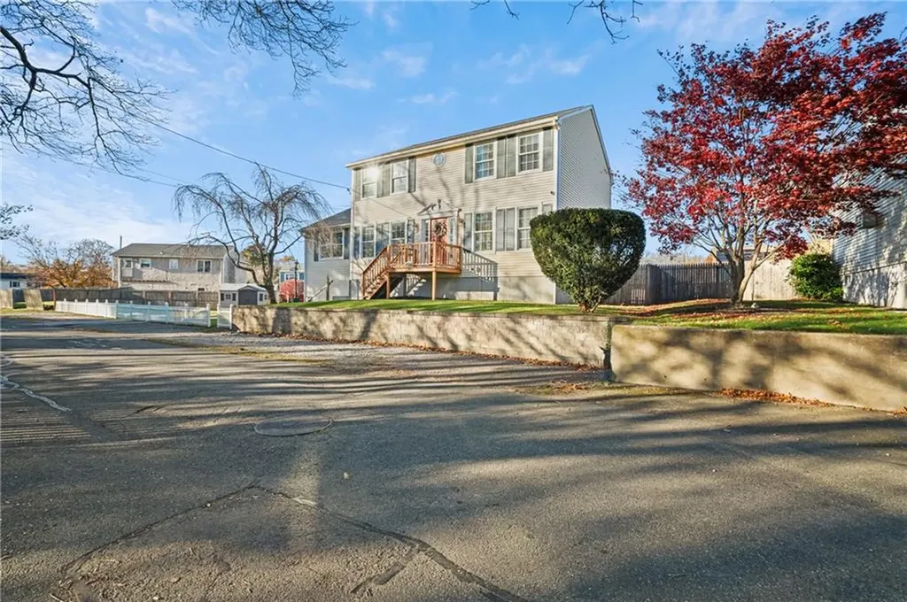 41 Wuddall Avenue Warwick RI 02889