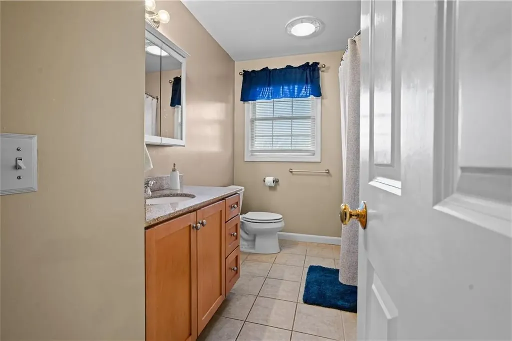 41 Wuddall Avenue Warwick RI 02889