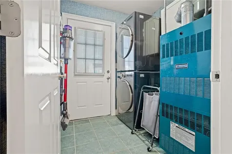 41 Wuddall Avenue Warwick RI 02889