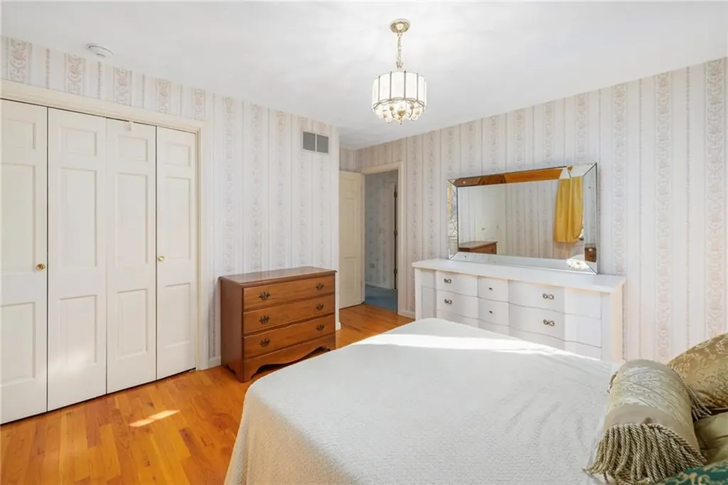 46 Woodsong Drive Scituate RI 02857