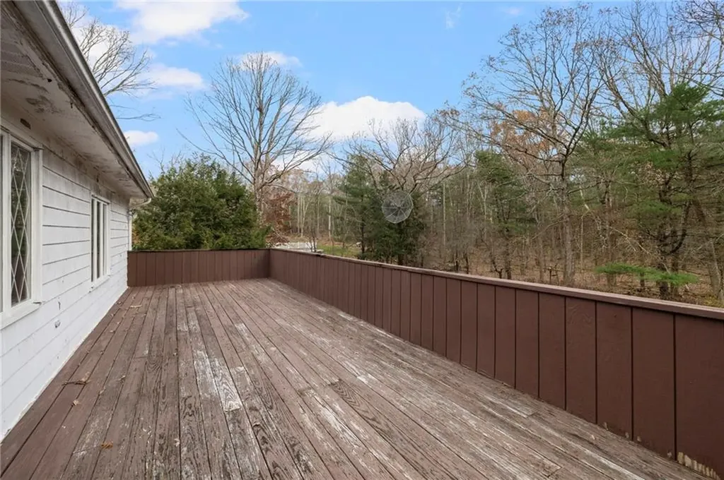 46 Woodsong Drive Scituate RI 02857