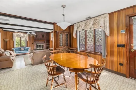 46 Woodsong Drive Scituate RI 02857