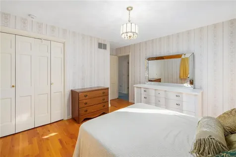 46 Woodsong Drive Scituate RI 02857