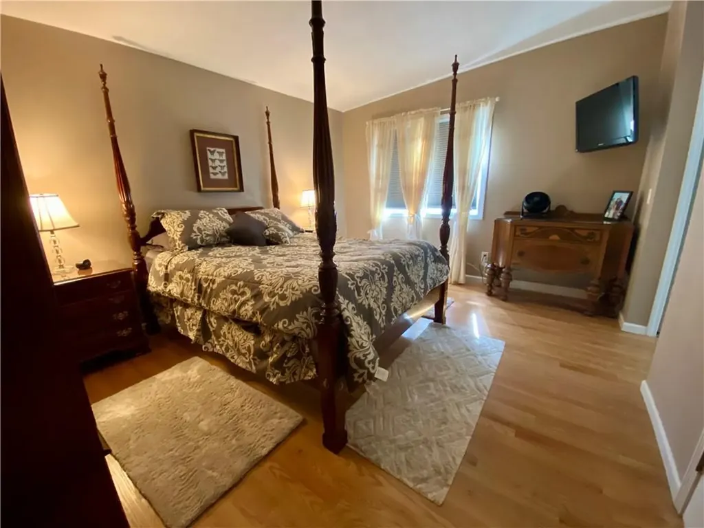 9 Shadow Brook Lane Smithfield RI 02917