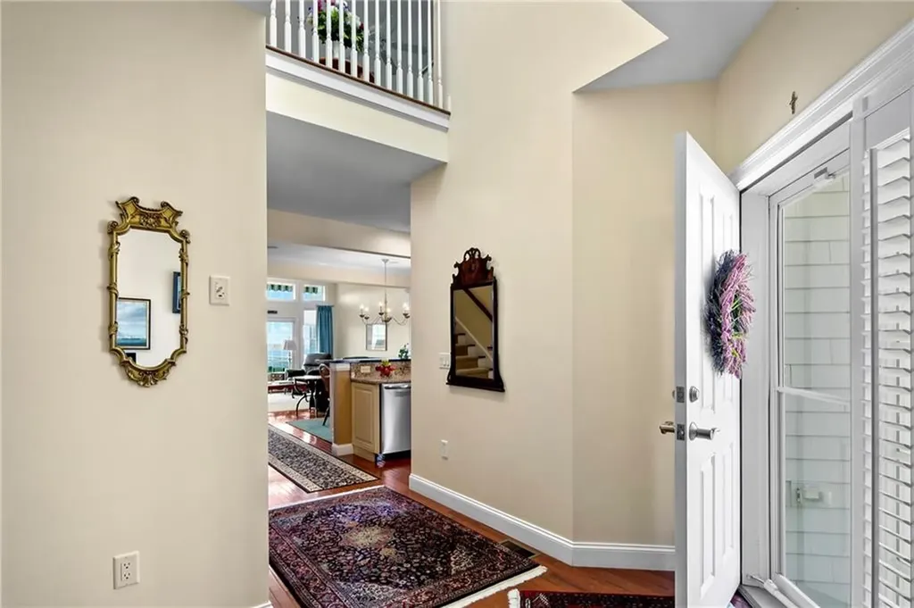 9 Cutter Lane Tiverton RI 02878