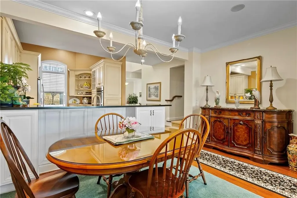 9 Cutter Lane Tiverton RI 02878