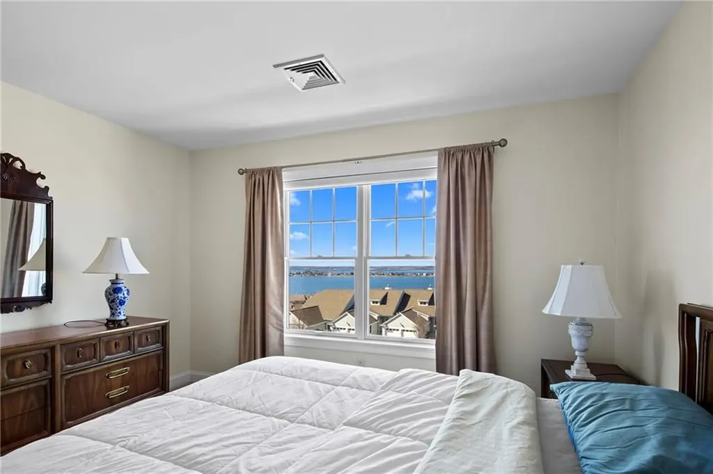 9 Cutter Lane Tiverton RI 02878