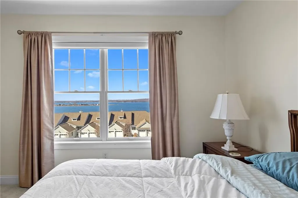 9 Cutter Lane Tiverton RI 02878