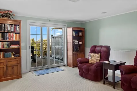 9 Cutter Lane Tiverton RI 02878