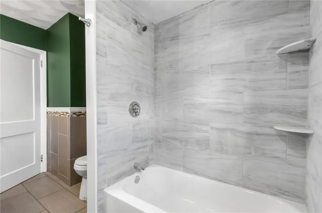 151 Johnson Street Providence RI 02905