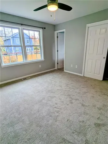 47 King Phillip Street Portsmouth RI 02871