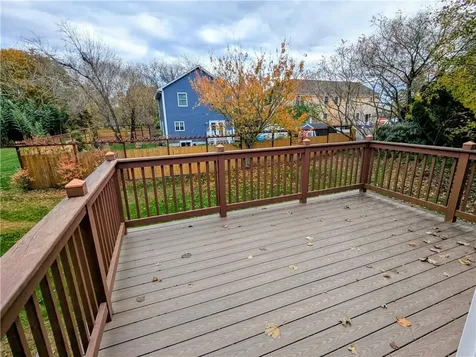 47 King Phillip Street Portsmouth RI 02871