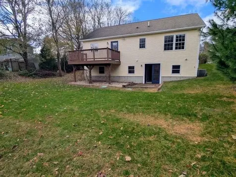 47 King Phillip Street Portsmouth RI 02871