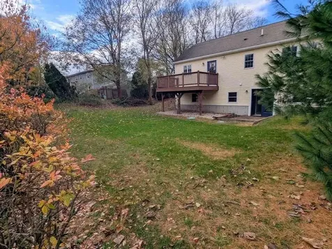 47 King Phillip Street Portsmouth RI 02871