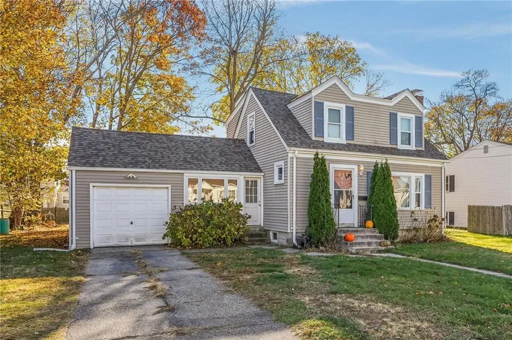 40 Cavalcade Boulevard Warwick RI 02889