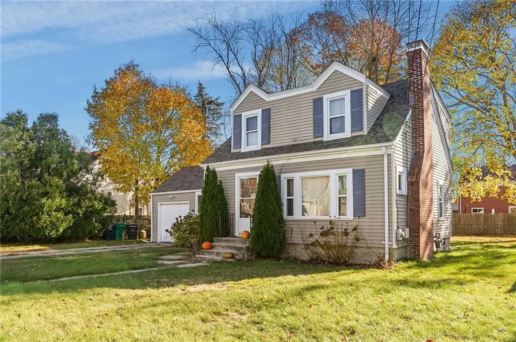 40 Cavalcade Boulevard Warwick RI 02889