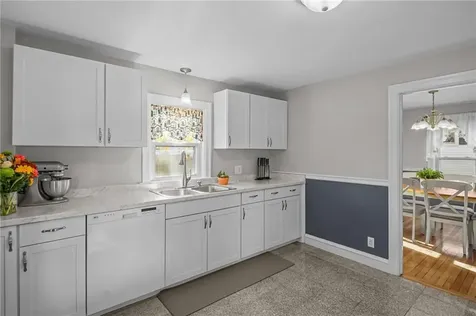 40 Cavalcade Boulevard Warwick RI 02889