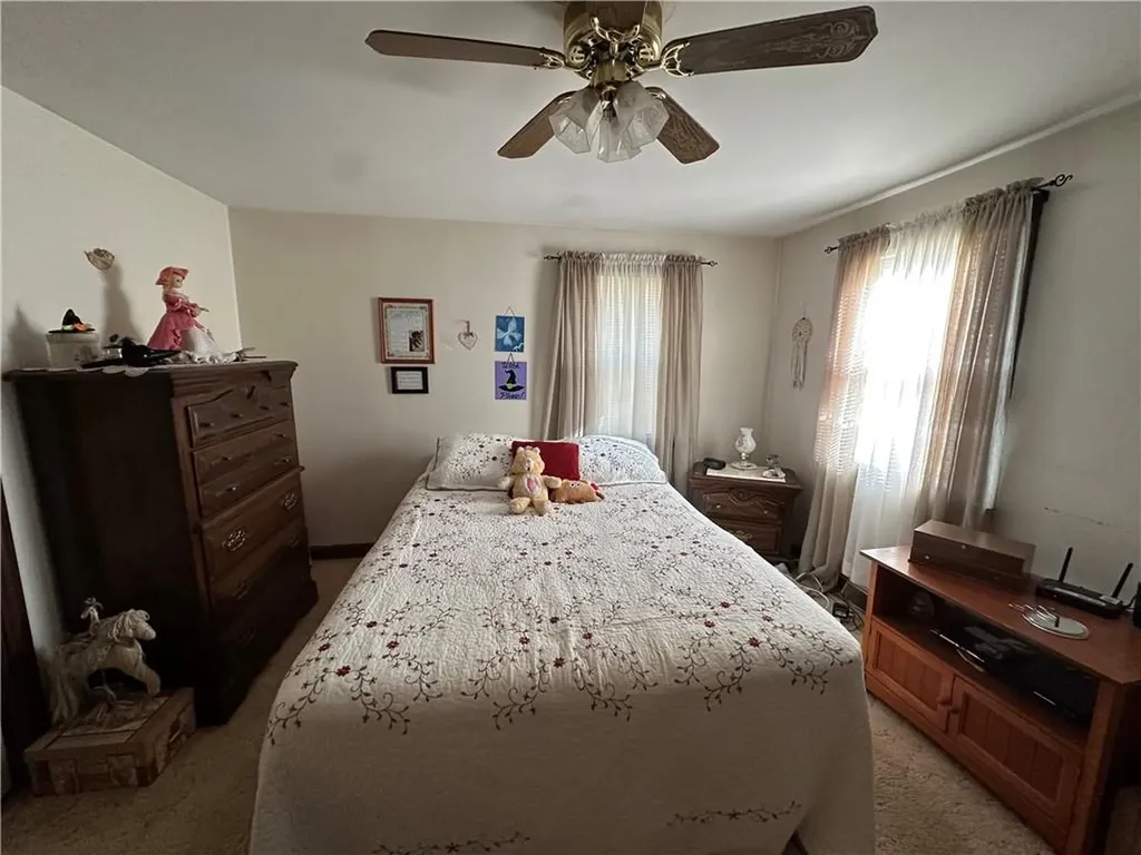 17 Colonial Drive Warren RI 02885