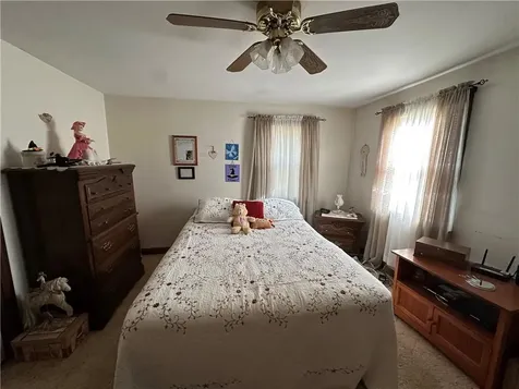 17 Colonial Drive Warren RI 02885