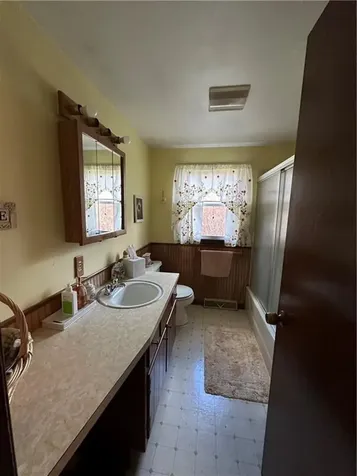 17 Colonial Drive Warren RI 02885