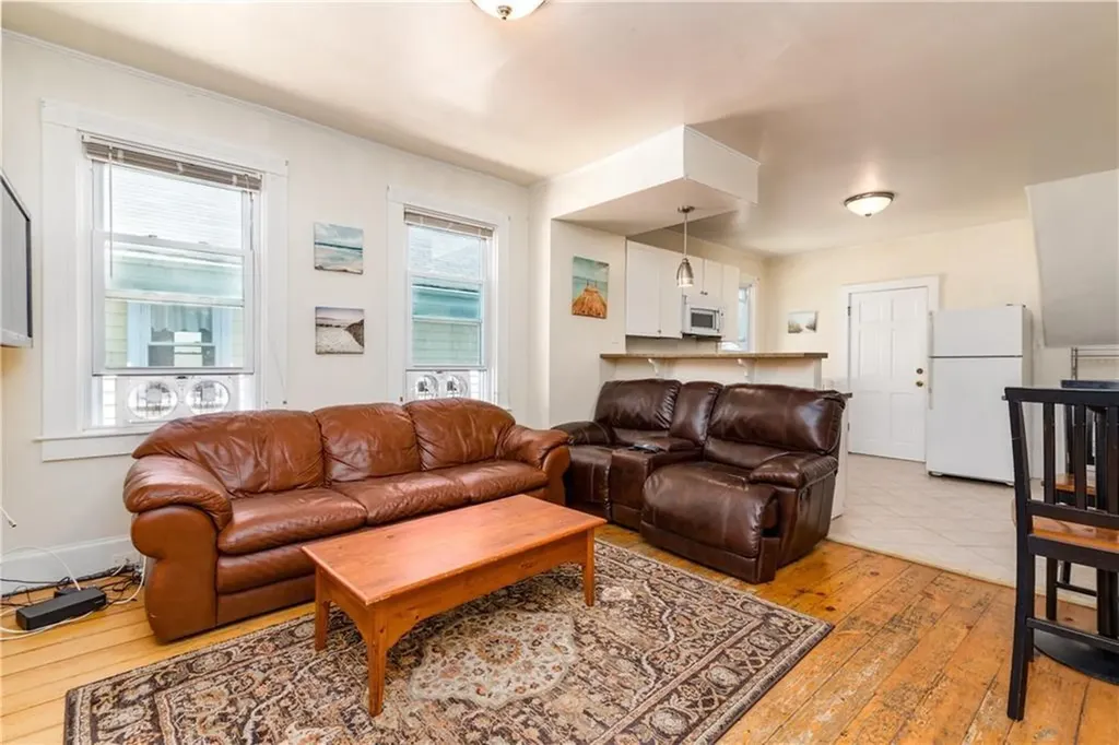 9 Ann Street Newport RI 02840