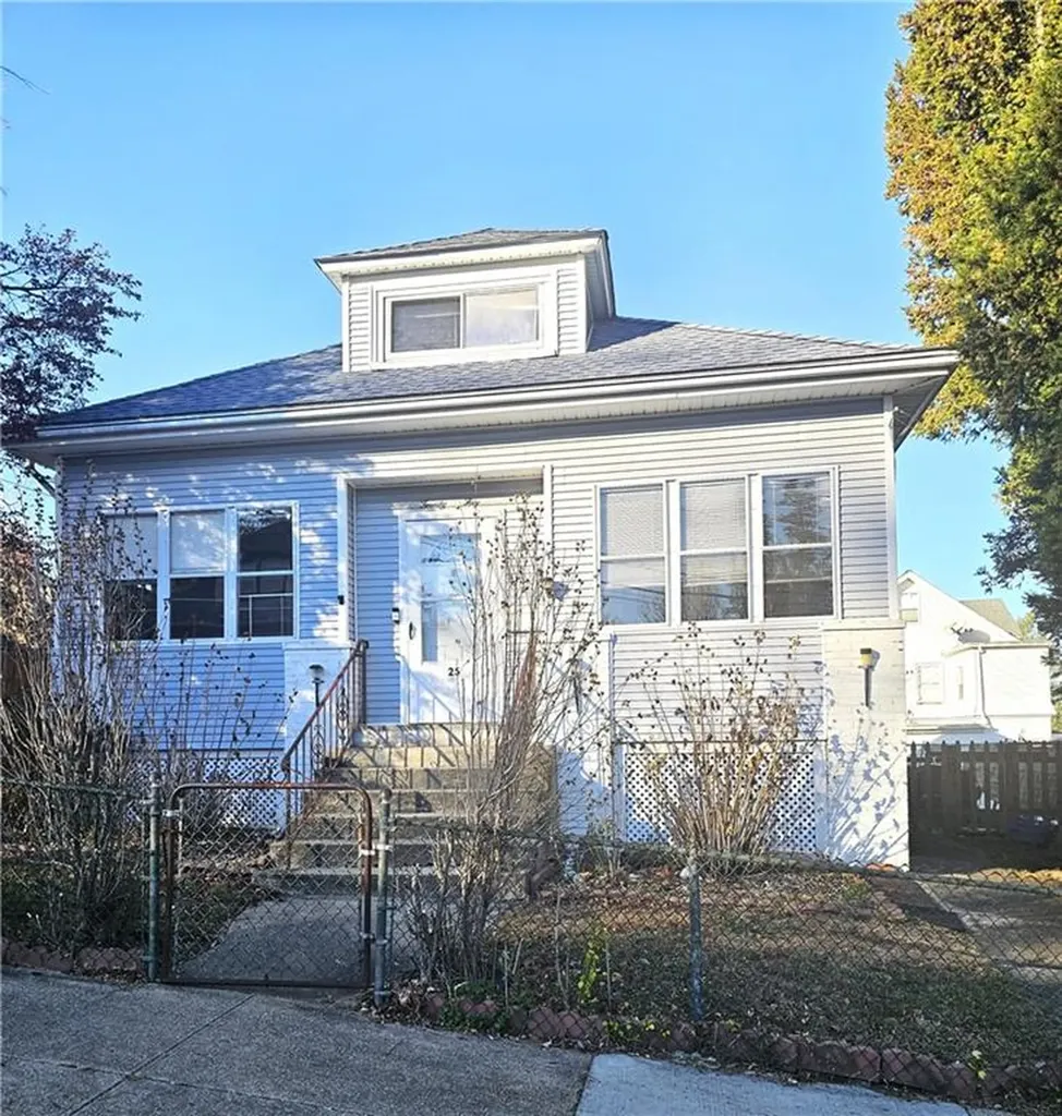 25 Fairview Street Providence RI 02908