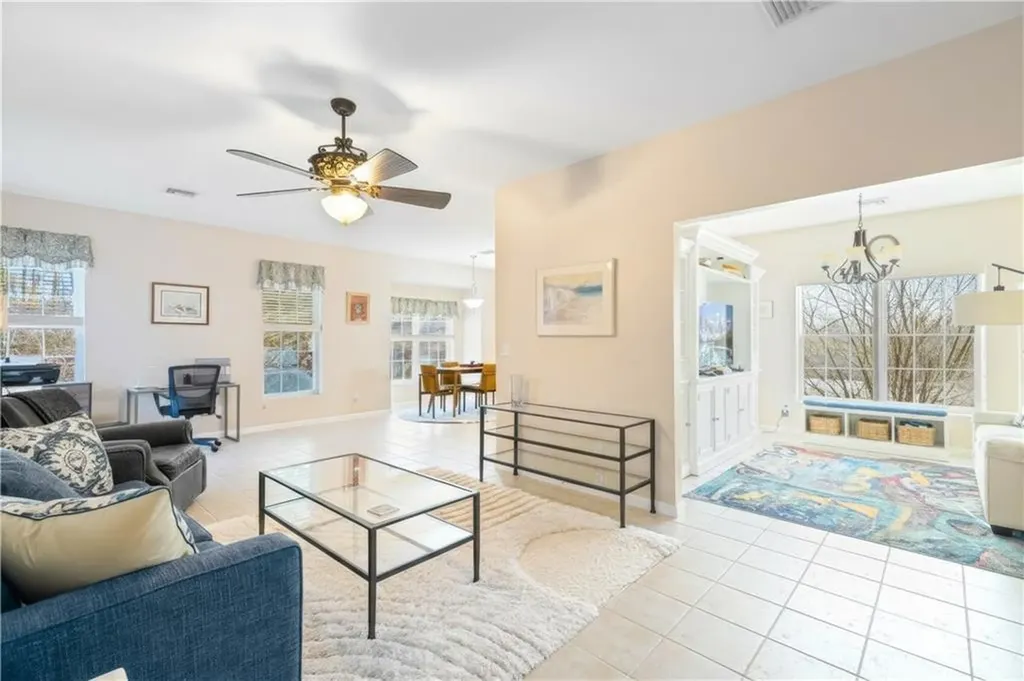 24 Cambridge Circle Smithfield RI 02917