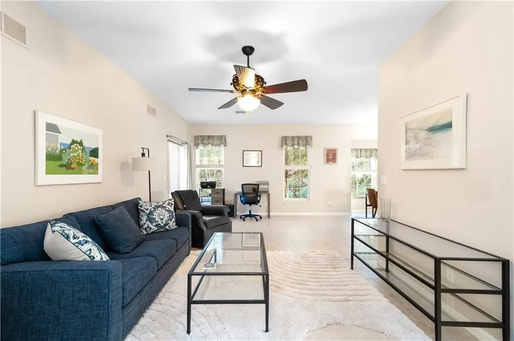 24 Cambridge Circle Smithfield RI 02917