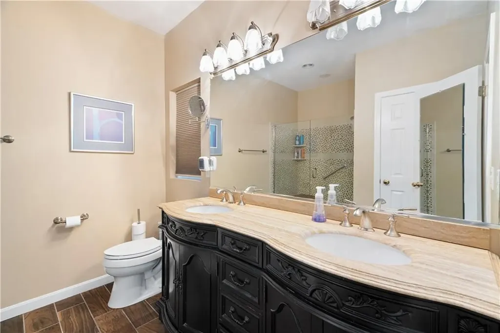 24 Cambridge Circle Smithfield RI 02917