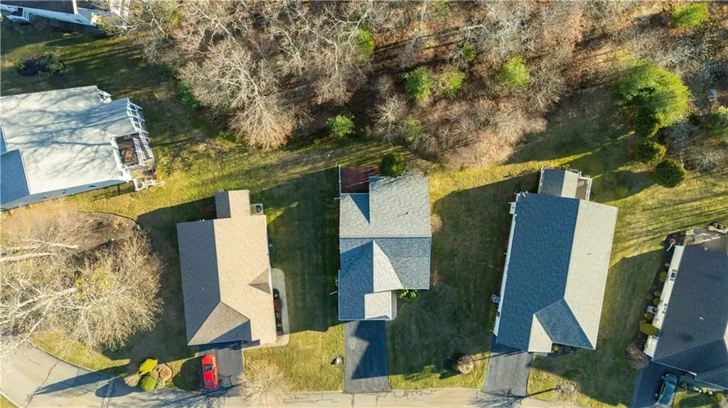 24 Cambridge Circle Smithfield RI 02917