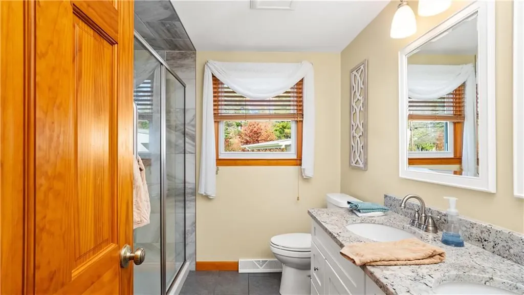 19 Vera Road Coventry RI 02816