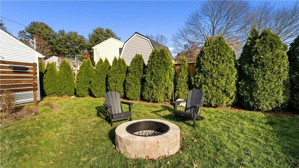 19 Vera Road Coventry RI 02816