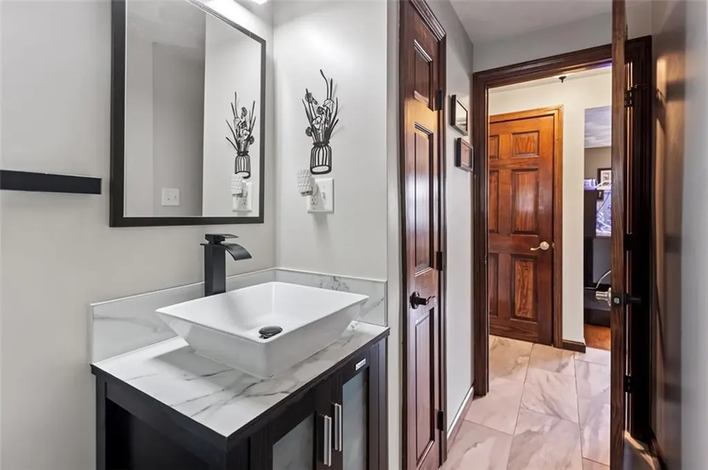 18 Lyman Avenue Johnston RI 02919