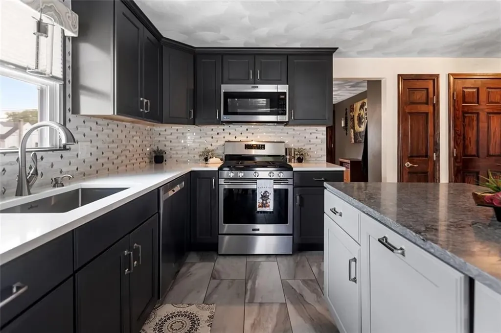 18 Lyman Avenue Johnston RI 02919
