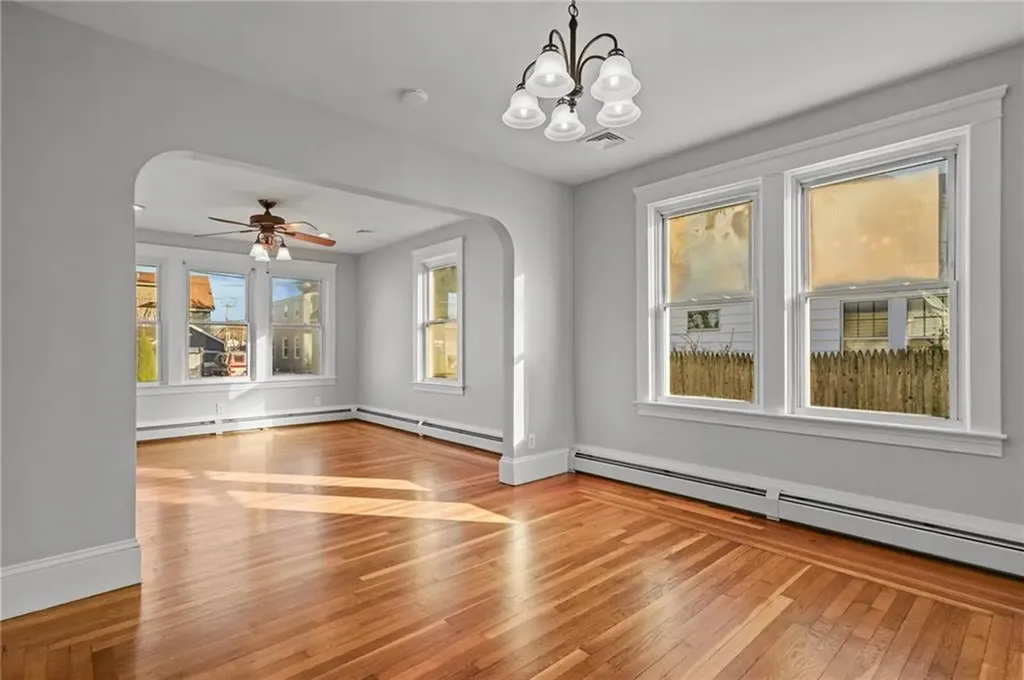 447 Harrington Avenue Warwick RI 02888