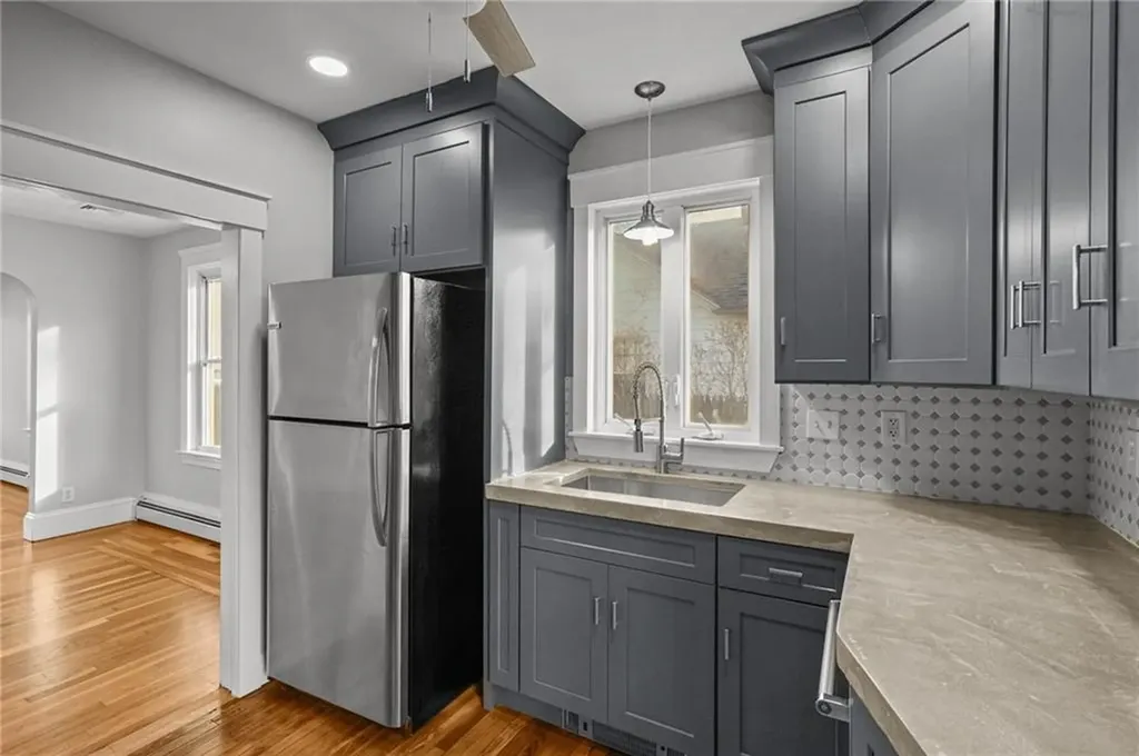 447 Harrington Avenue Warwick RI 02888