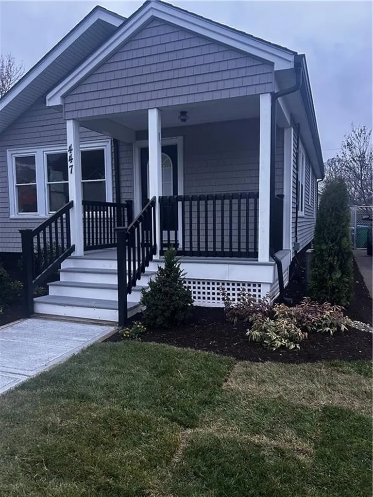 447 Harrington Avenue Warwick RI 02888