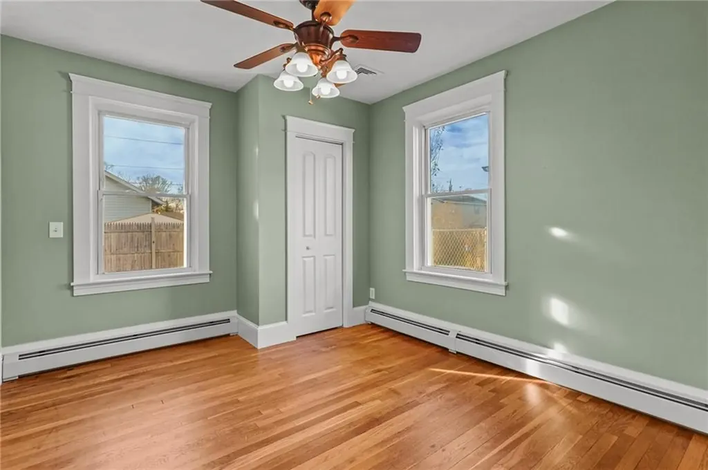 447 Harrington Avenue Warwick RI 02888