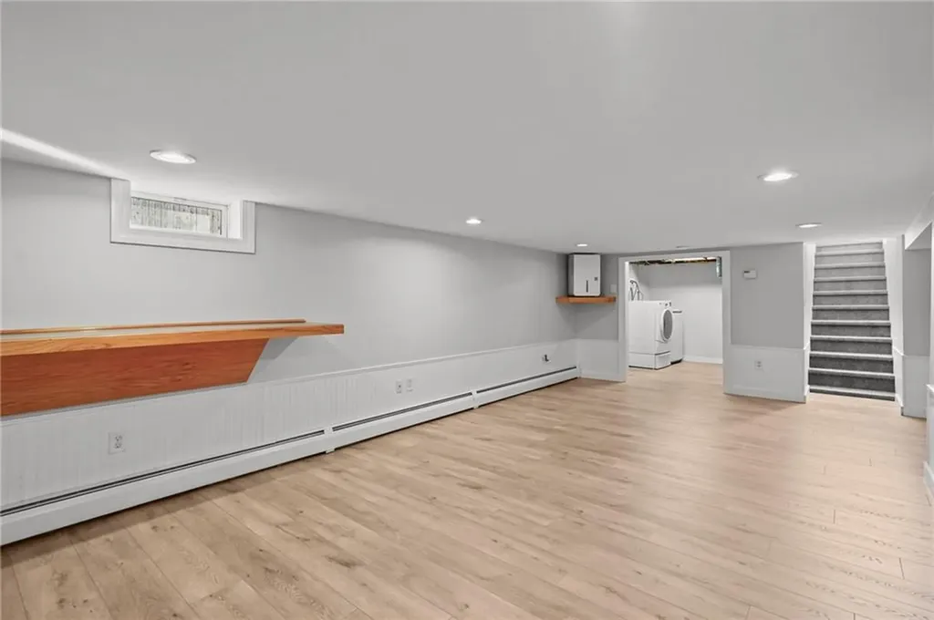 447 Harrington Avenue Warwick RI 02888