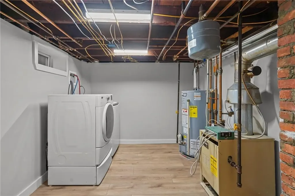 447 Harrington Avenue Warwick RI 02888