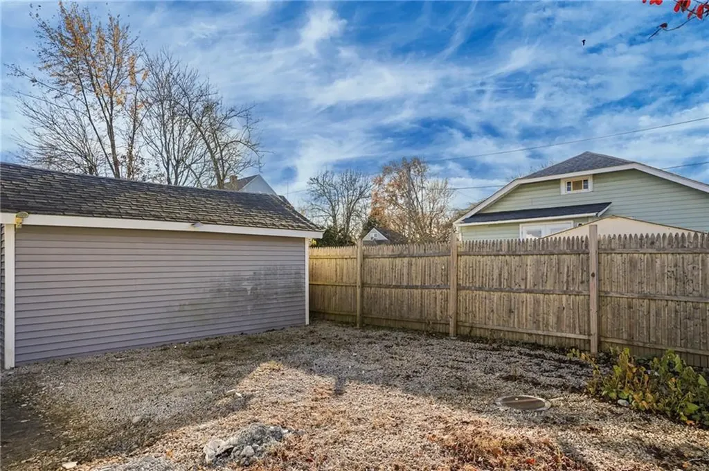 447 Harrington Avenue Warwick RI 02888