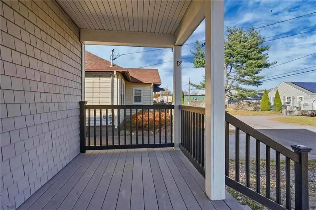 447 Harrington Avenue Warwick RI 02888