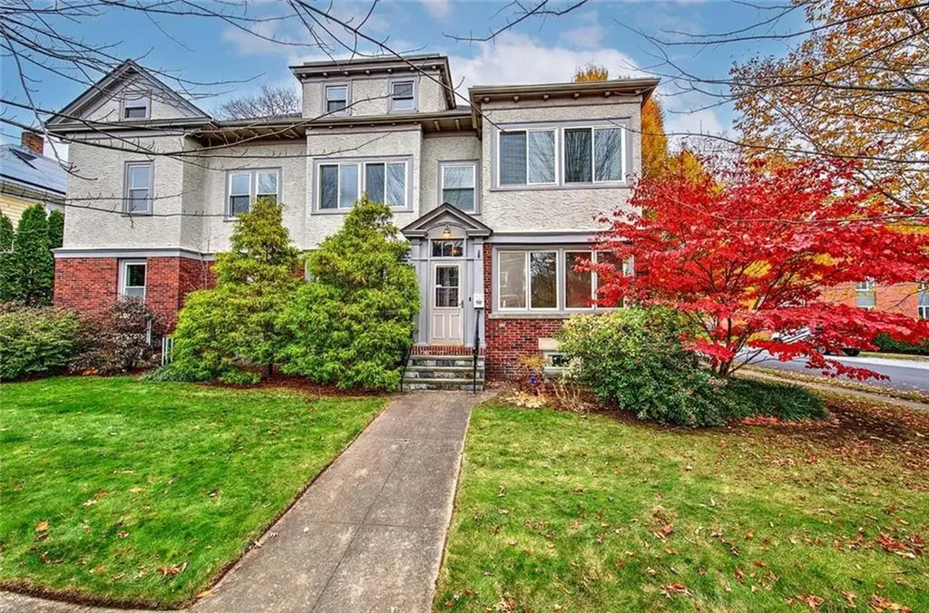184 Irving Avenue Providence RI 02906