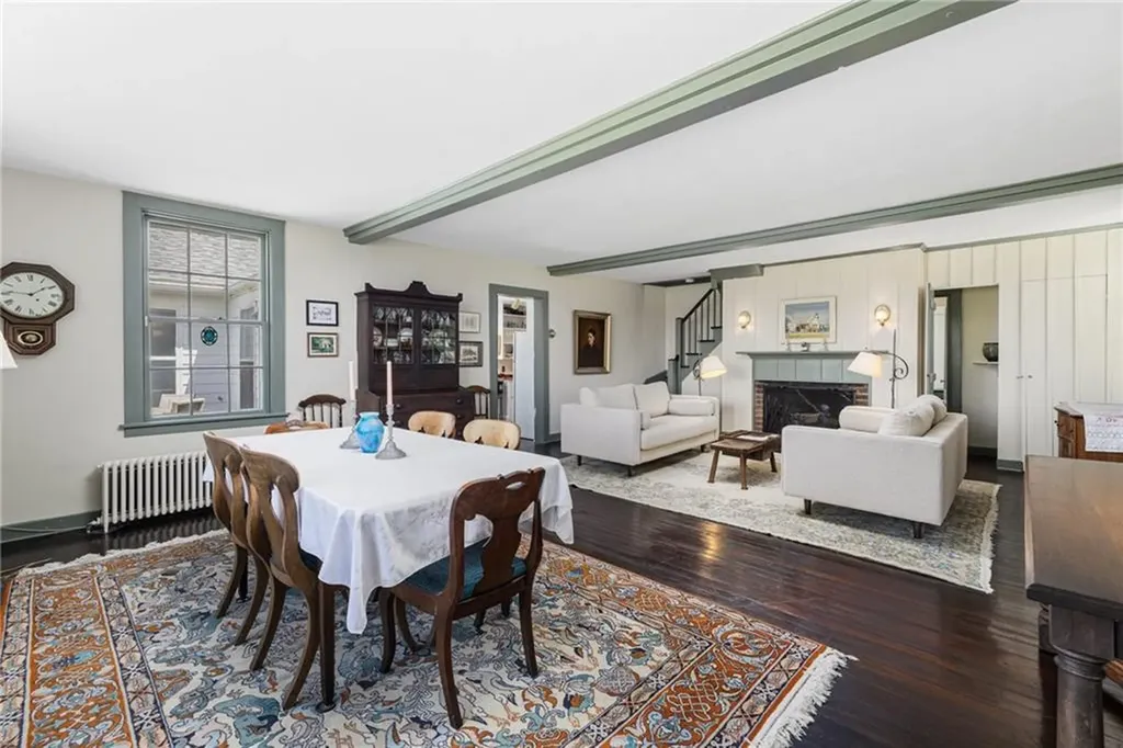10 Casey Court Newport RI 02840