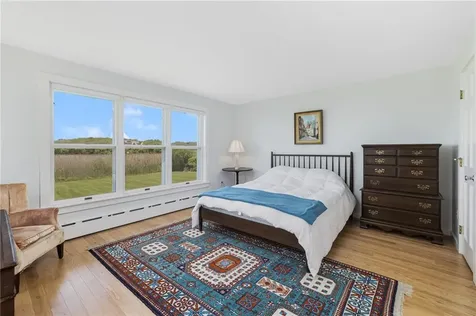 10 Casey Court Newport RI 02840