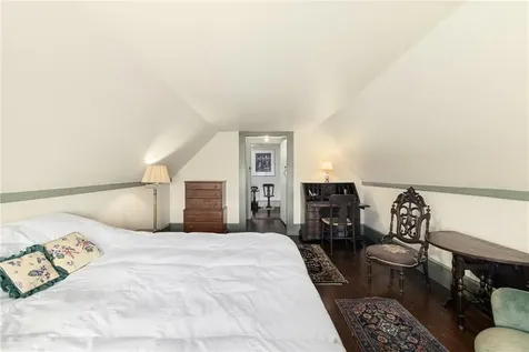10 Casey Court Newport RI 02840