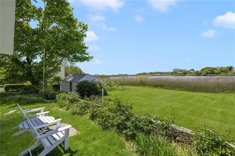 10 Casey Court Newport RI 02840