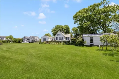 10 Casey Court Newport RI 02840
